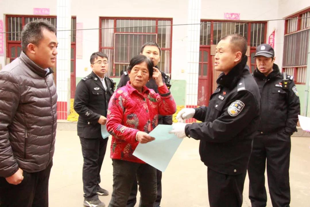 河津向毒品咖啡因宣战