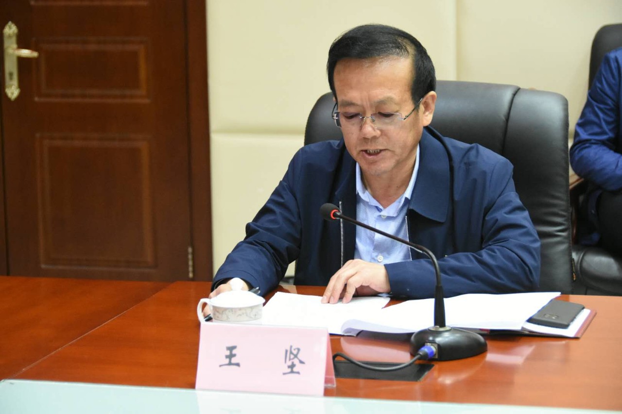 王坚对全县近期扫黑除恶重点工作进行了具体安排.