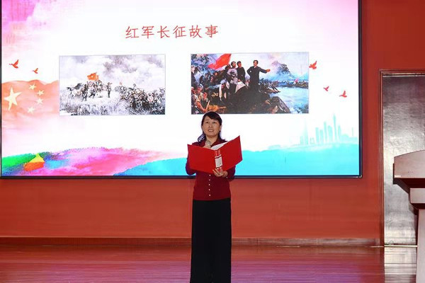 1569378477921843.jpg 3讲故事.jpg