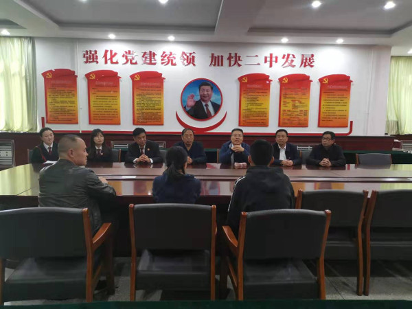 1572860447189078.jpg 二中救助 (2).jpg