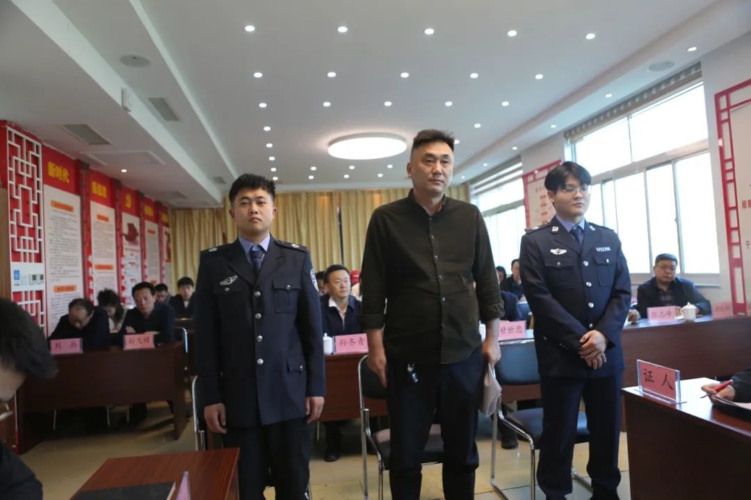 1712721811856157.jpg