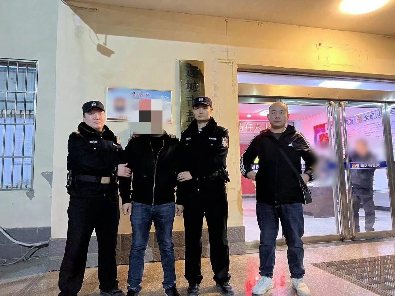 1734920133742185.jpg 1734920133742185.jpg