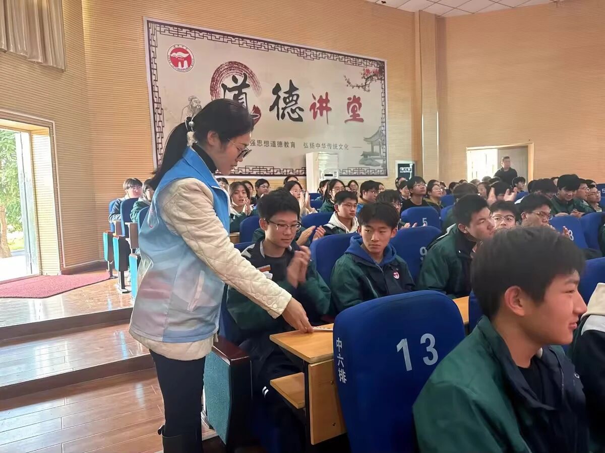 1761875978650943.jpg 1761875978650943.jpg