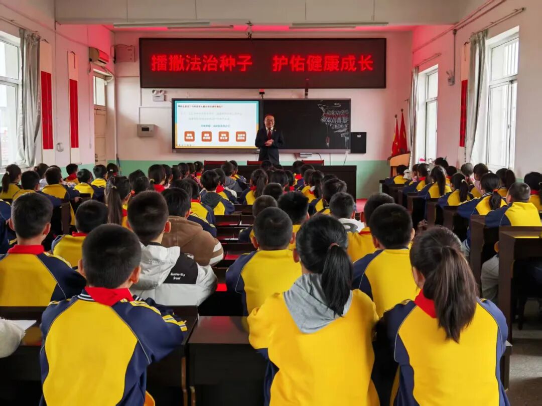 1762134128829825.jpg 1762134128829825.jpg