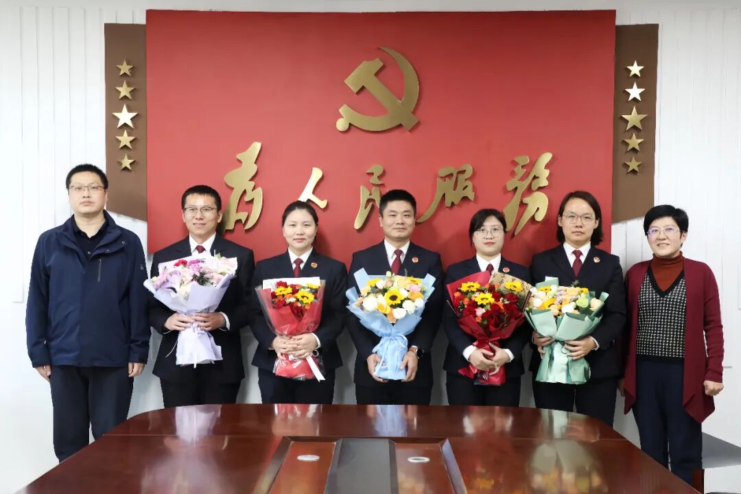 1762136820437992.jpg 1762136820437992.jpg