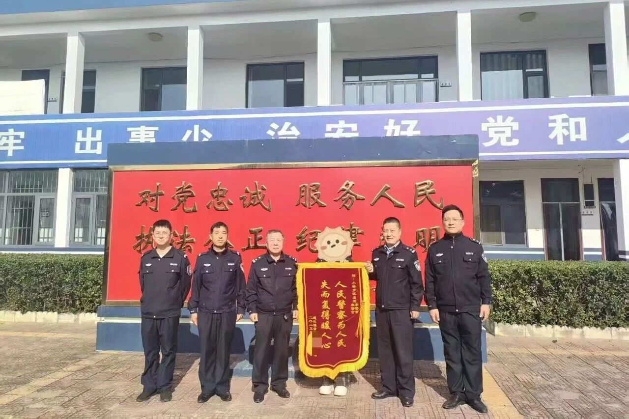 1762308681440340.jpg 1762308681440340.jpg