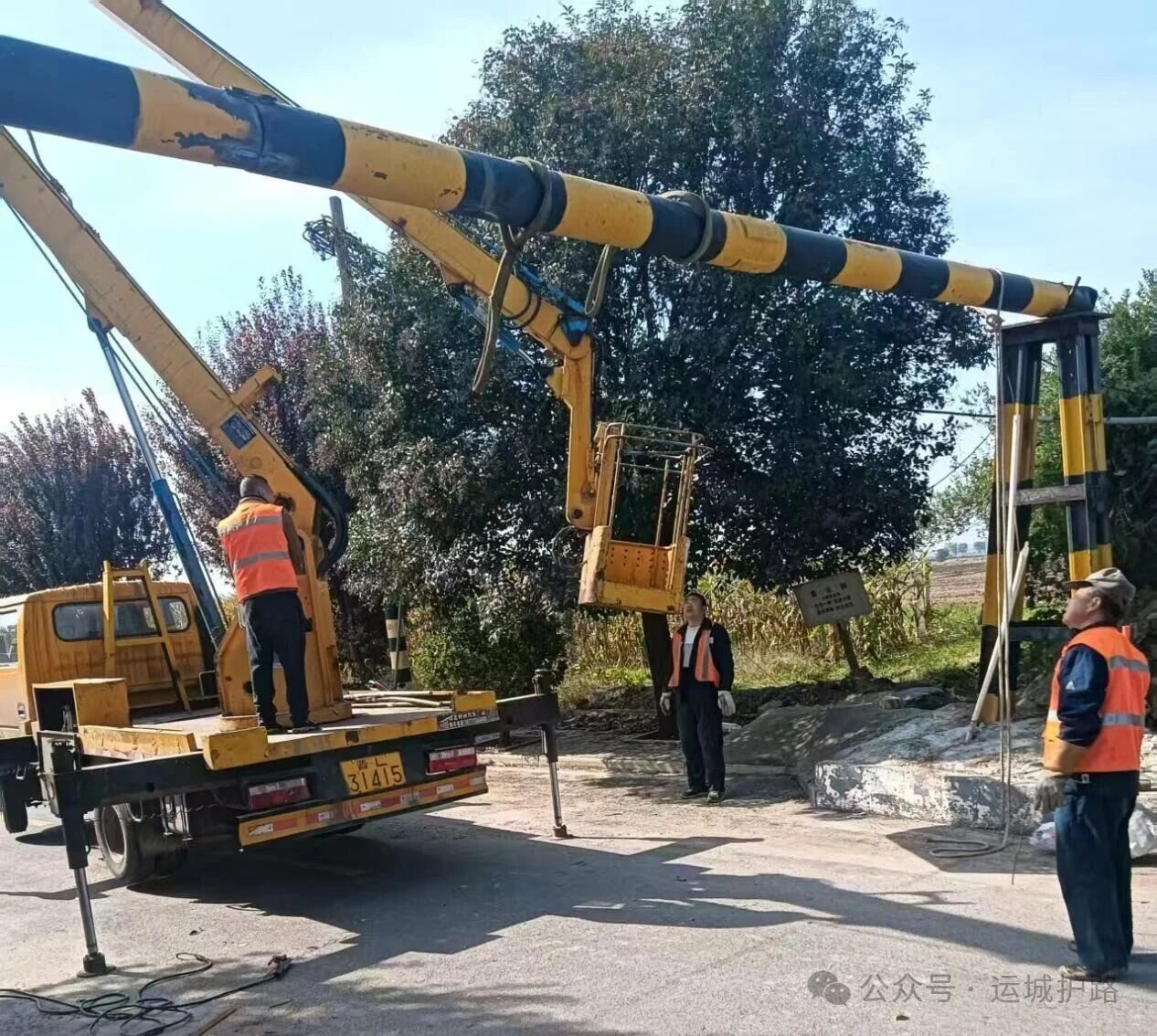 1762395325430207.jpg 1762395325430207.jpg