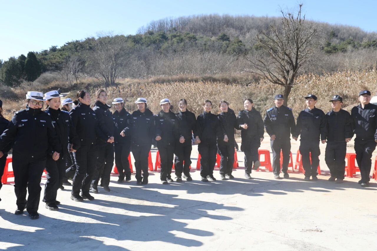 1764037452224184.jpg 1764037452224184.jpg