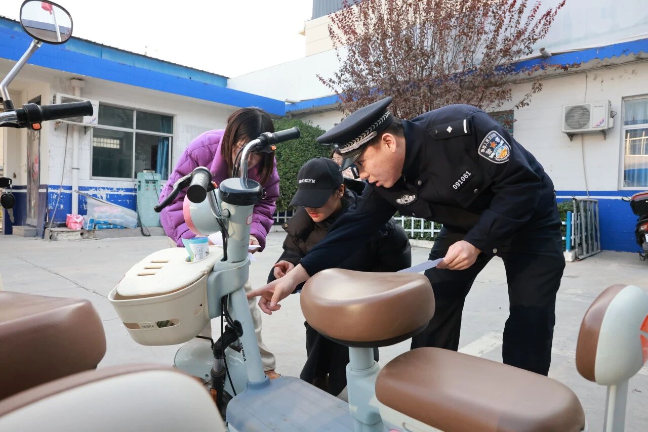 1764814112958888.jpg 1764814112958888.jpg