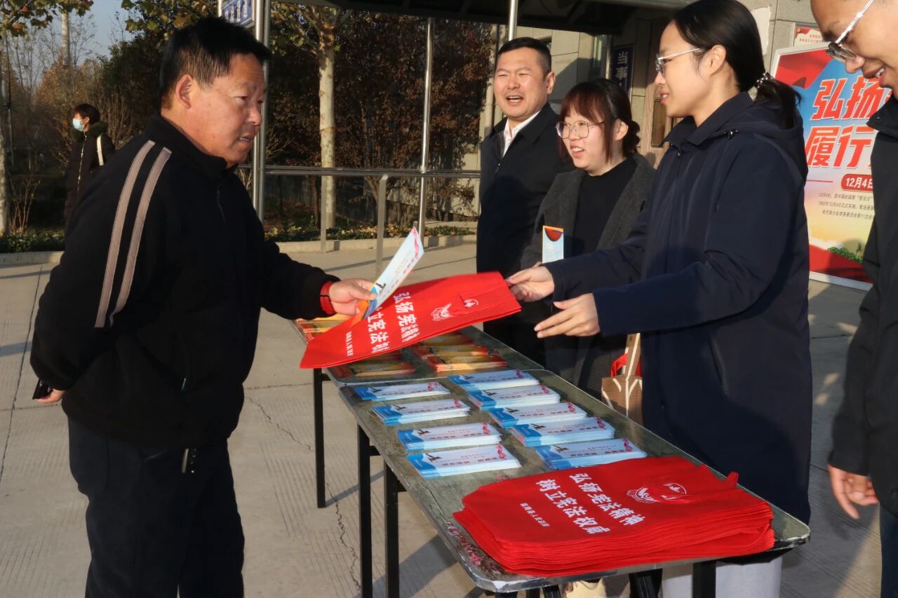 1764901537212711.jpg 1764901537212711.jpg