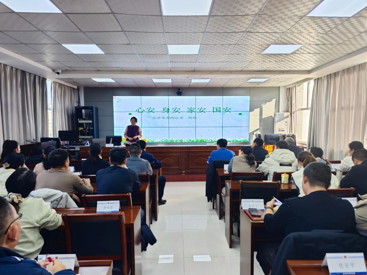 1765505685158080.jpg 1765505685158080.jpg