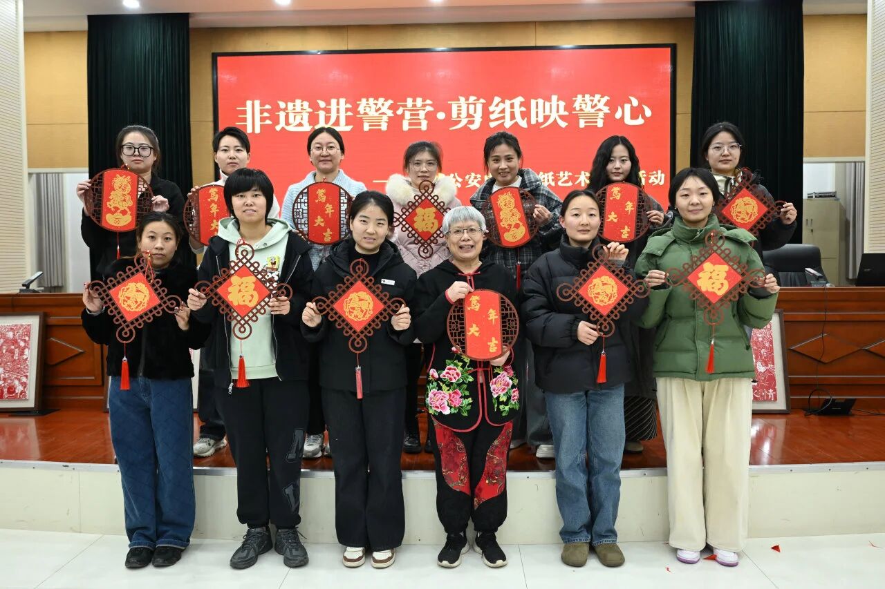 1767578045955789.jpg 1767578045955789.jpg