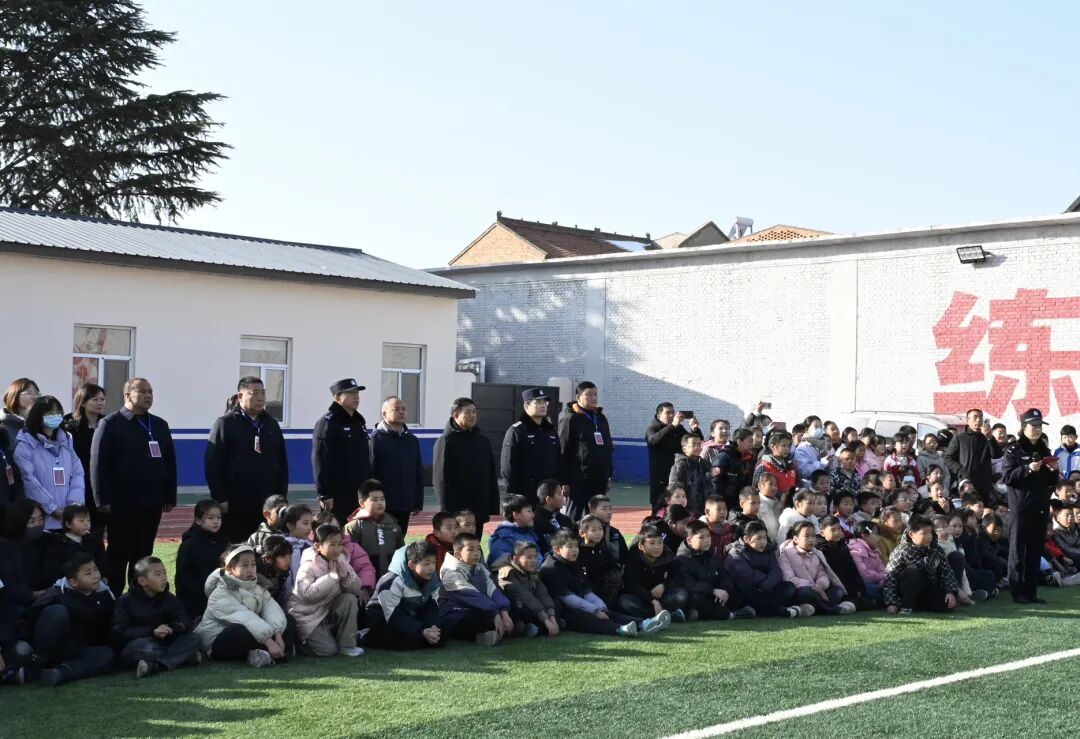 1767839074655745.jpg 1767839074655745.jpg