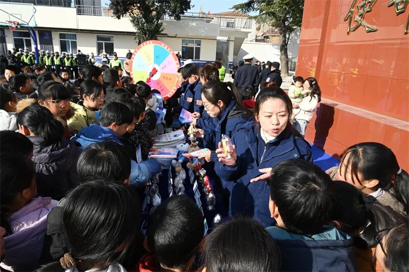 1767839375699208.jpg 1767839375699208.jpg