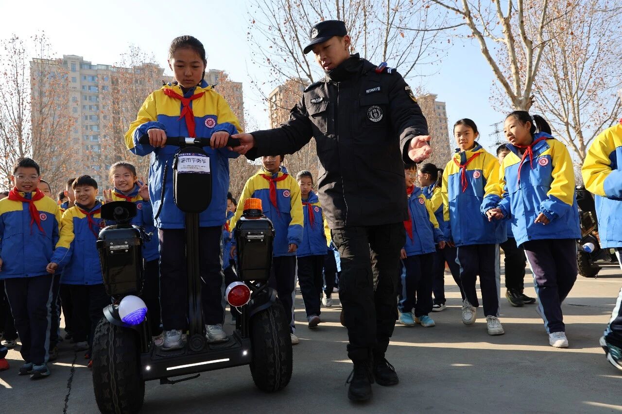 1767925439695347.jpg 1767925439695347.jpg