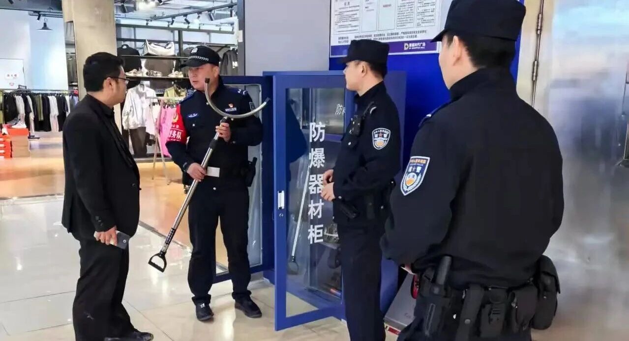 1774489000601562.jpg 1774489000601562.jpg