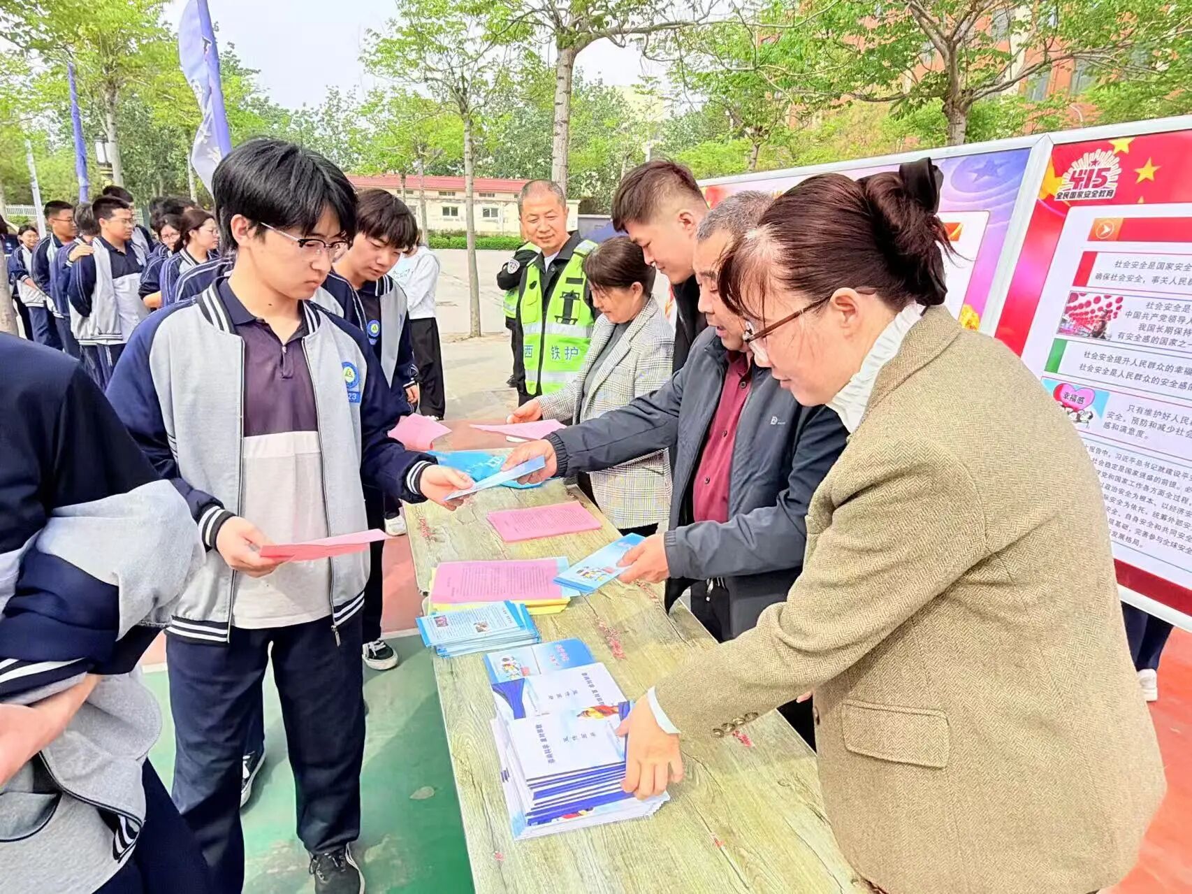 1776305277772458.jpg 1776305277772458.jpg