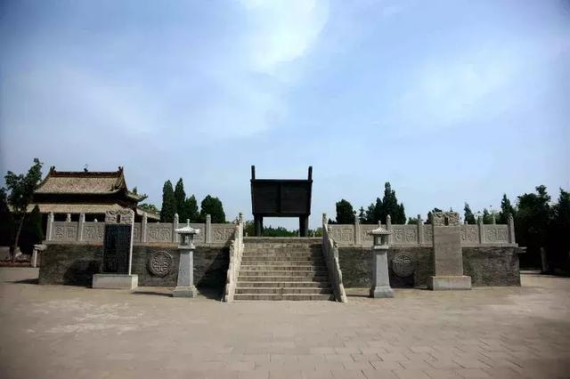 关庙新闻丨解州关帝庙文管所接待导服岗荣获运城市“巾帼标兵岗”