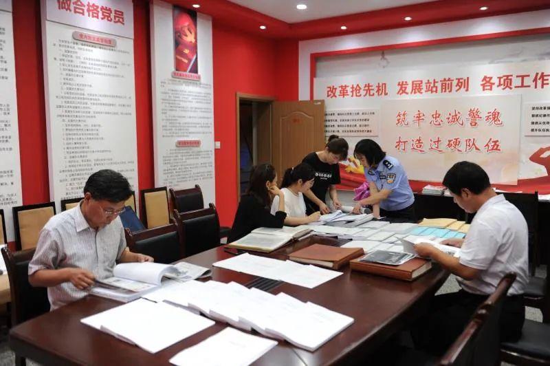 省委依法治省专项督察暨“七五”普法总结验收考核组对运城市进行督察考核 省委依法治省专项督察暨“七五”普法总结验收考核组对运城市进行督察考核