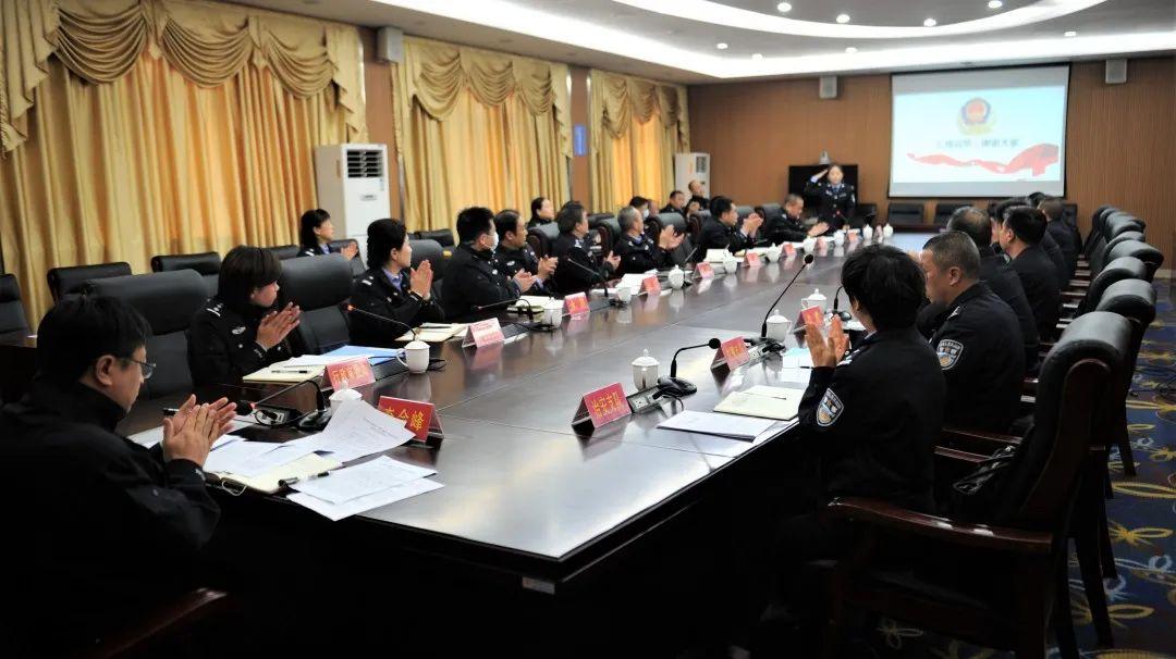 运城市公安局召开全市公安机关“两个通办”业务交流培训会 运城市公安局召开全市公安机关“两个通办”业务交流培训会