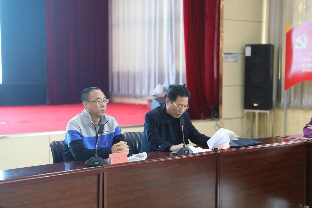 运城市委政法委召开老干部座谈会 运城市委政法委召开老干部座谈会