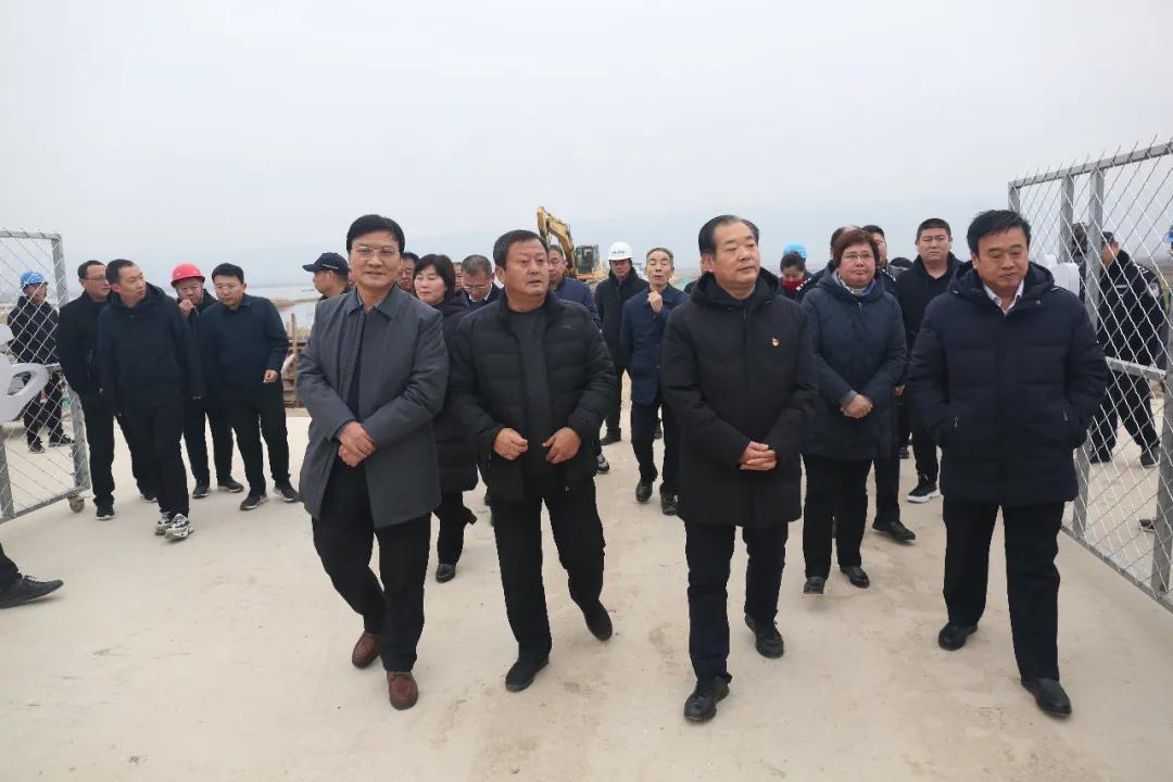 邓雁平调研鸭子池水生态综合提升工程项目 邓雁平调研鸭子池水生态综合提升工程项目