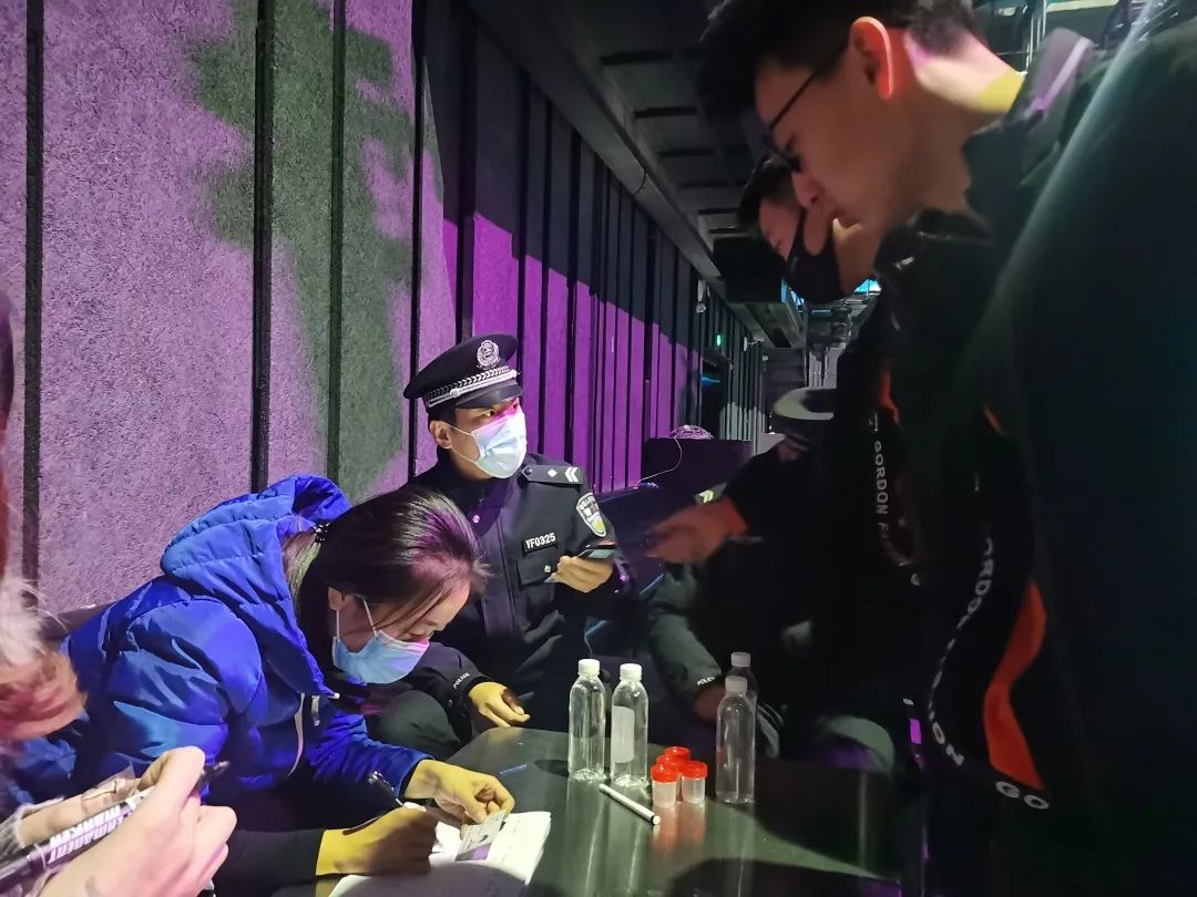图片 图片