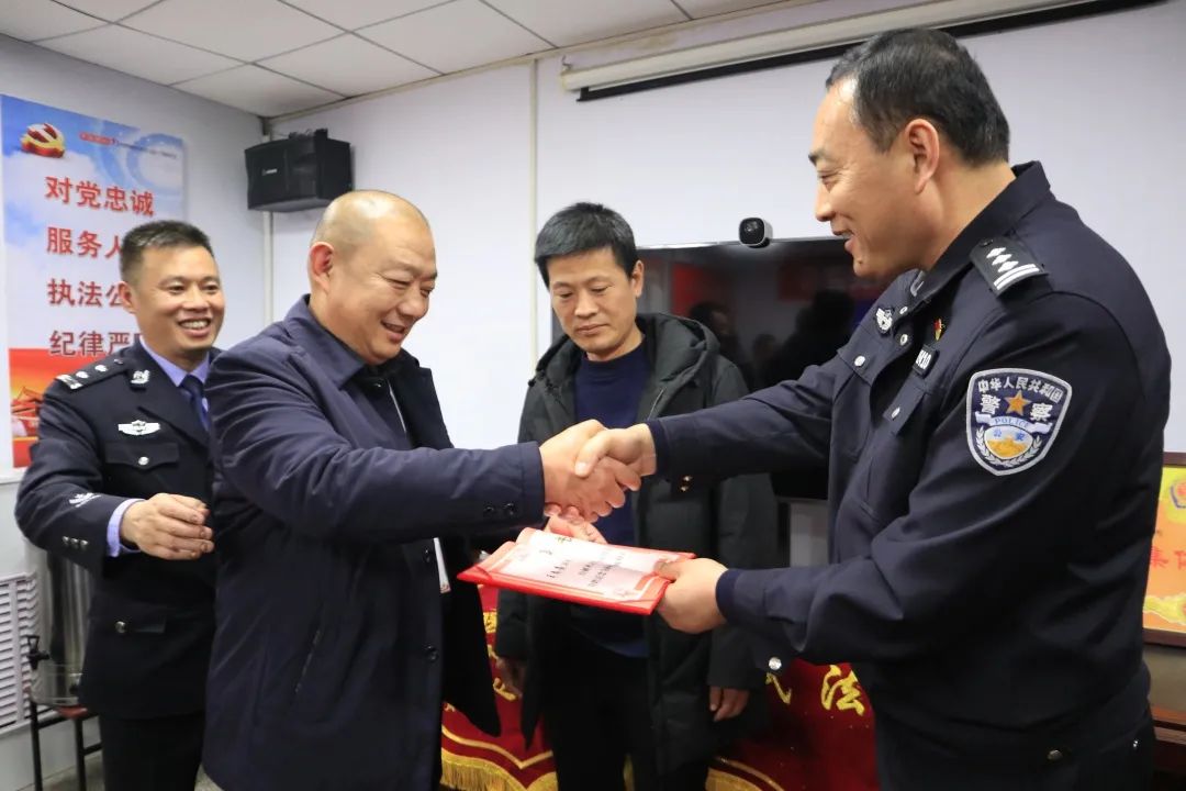 图片 图片