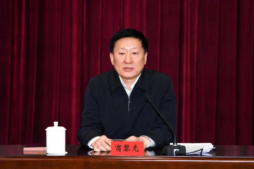 省委政法委传达贯彻省委十一届十一次全体会议暨省委经济工作会议精神