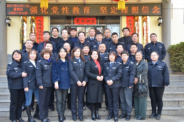1615540986813251.jpg 退休干部.jpg