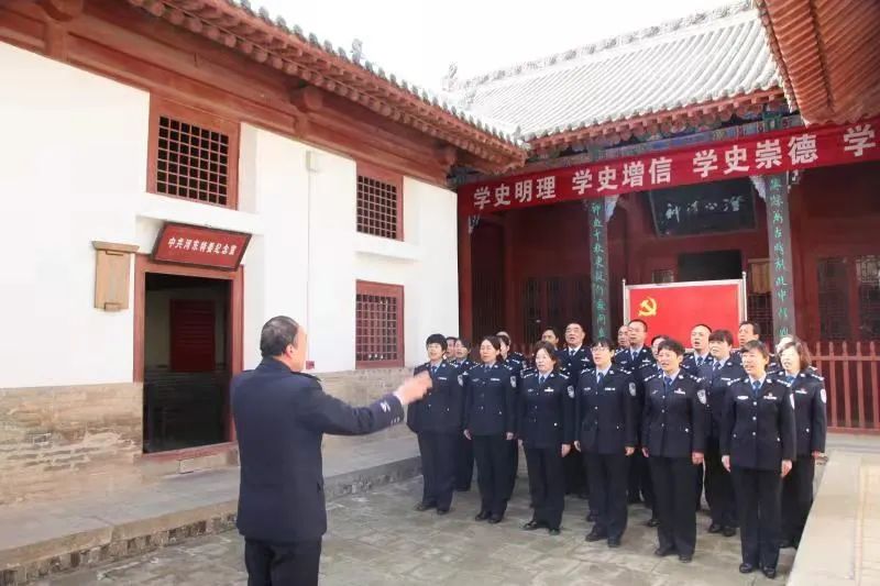传承红色基因 锻铸忠诚警魂 传承红色基因 锻铸忠诚警魂