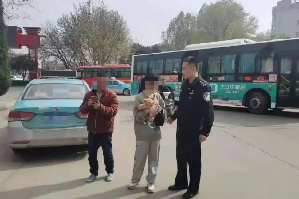 “小事”实办,这一刻运城公安把温暖定格 ! “小事”实办,这一刻运城公安把温暖定格 !
