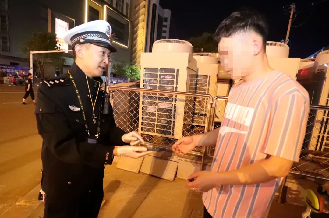 图片 图片