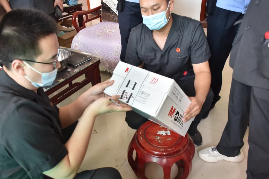 利剑出鞘 :河津法院开展“执行搜查”专项行动 利剑出鞘 :河津法院开展“执行搜查”专项行动