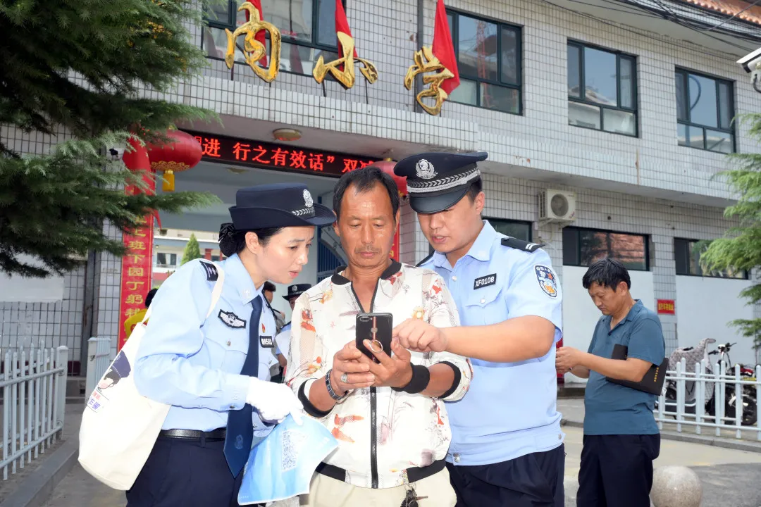 【反诈宣传进行中】运城公安反诈宣传小分队在行动——夏县站 【反诈宣传进行中】运城公安反诈宣传小分队在行动——夏县站