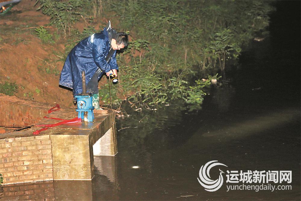 我市全力阻击近40年来汾河最大洪峰 我市全力阻击近40年来汾河最大洪峰