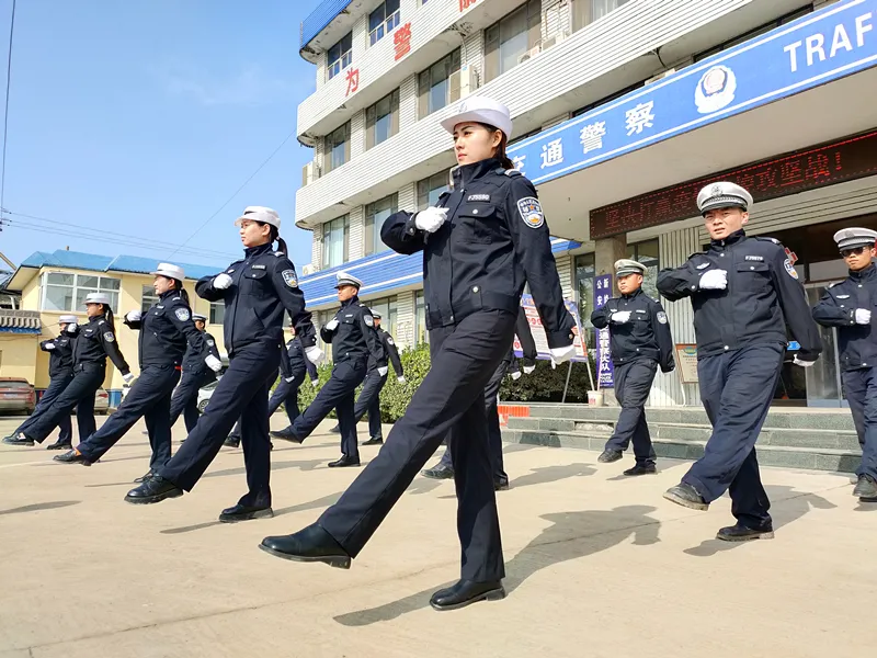 新绛县交警开展业务知识培训 提高执勤执法能力