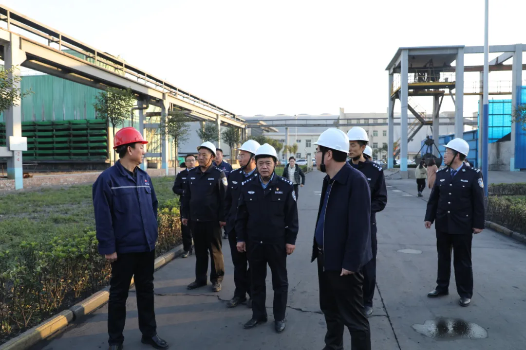 李回安入企调研优化营商环境工作 李回安入企调研优化营商环境工作