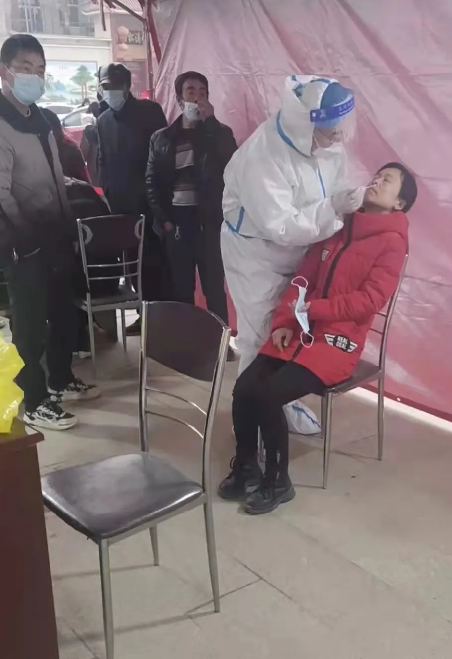 防控“战”疫我们在行动！