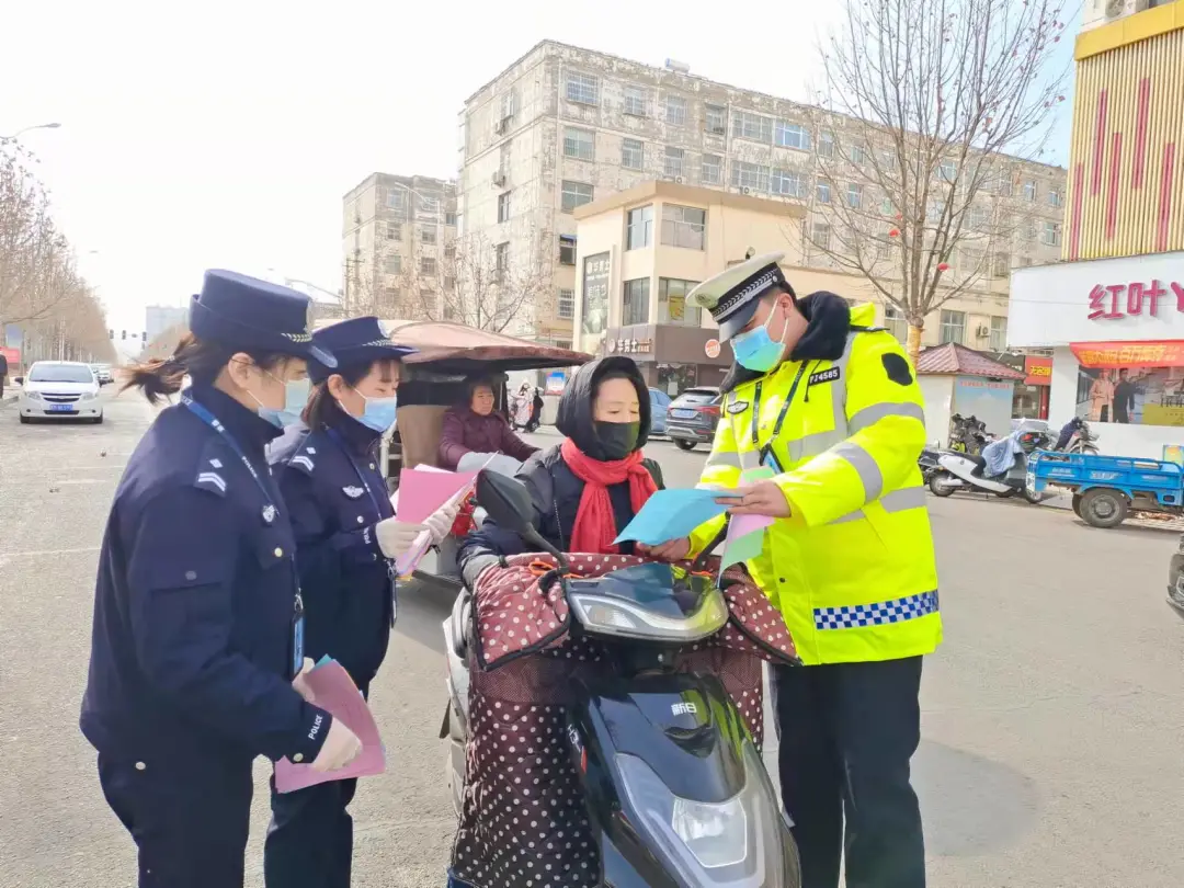 【你好,警察节】熔铸忠诚警魂 激励使命担当万荣公安庆祝2022年中国人民警察节 【你好,警察节】熔铸忠诚警魂 激励使命担当万荣公安庆祝2022年中国人民警察节