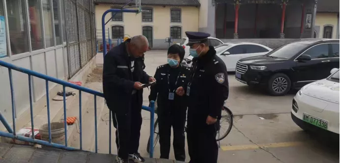【我为群众办实事】万荣公安里望派出所民警的暖心警察节 【我为群众办实事】万荣公安里望派出所民警的暖心警察节