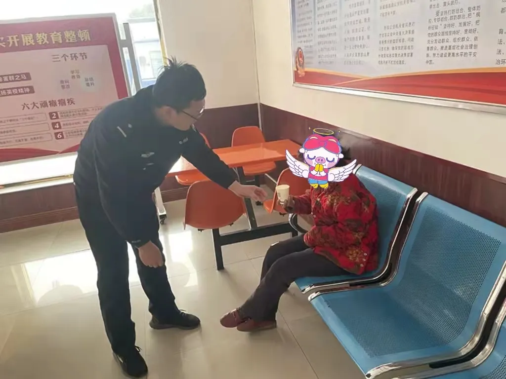 【我为群众办实事】春节期间派出所的暖心警事 【我为群众办实事】春节期间派出所的暖心警事