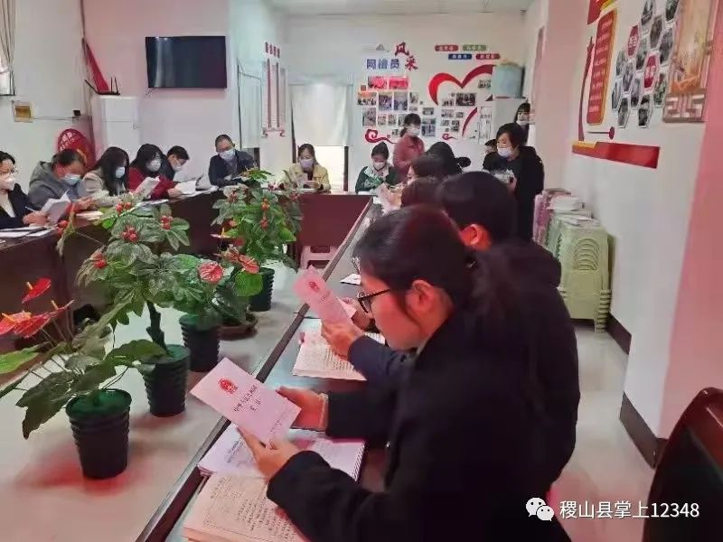 【党员干部作风大整顿】法律援助进社区 【党员干部作风大整顿】法律援助进社区