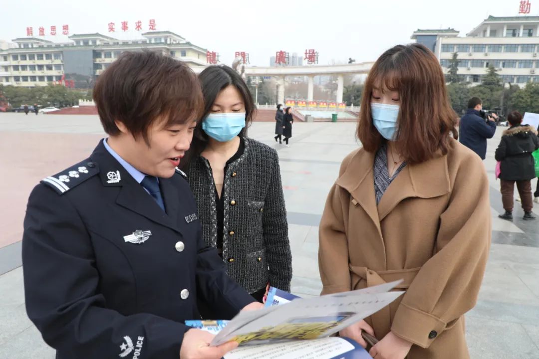 【三八特刊——致敬了不起的她】做好反诈路上的守护者 【三八特刊——致敬了不起的她】做好反诈路上的守护者