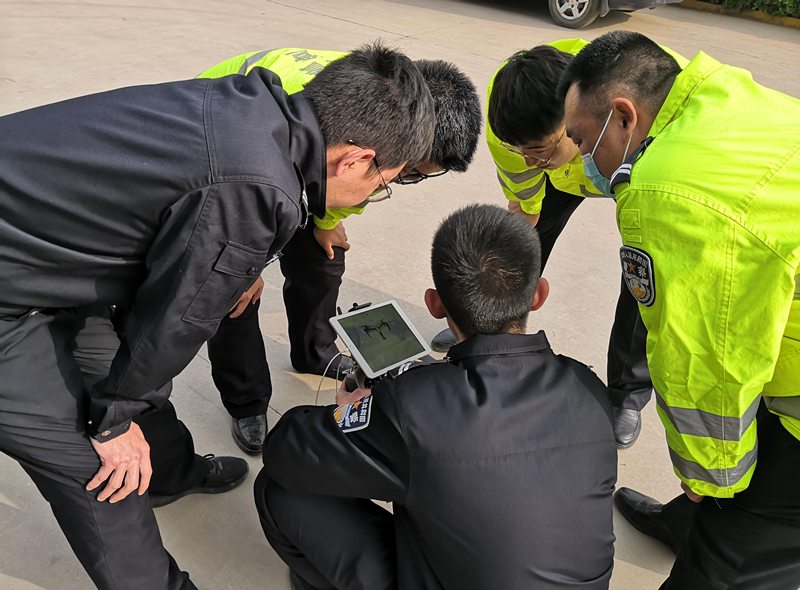 新绛交警:对无人机的技术要领进行培训 新绛交警:对无人机的技术要领进行培训