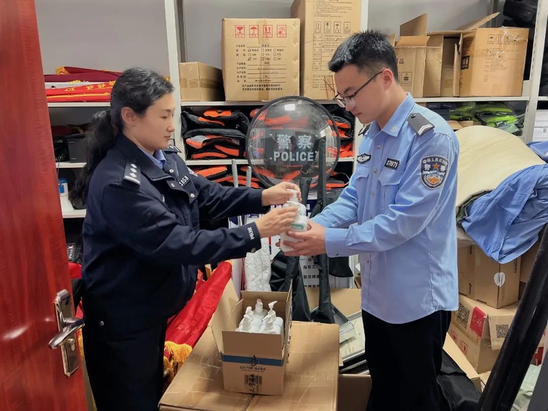 【政法干警奋战“疫”线】平凡历练卓越 琐事磨出成绩 【政法干警奋战“疫”线】平凡历练卓越 琐事磨出成绩