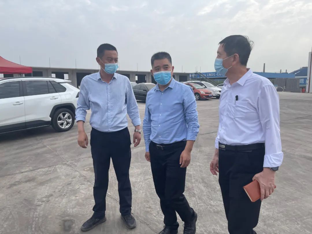 李冬青督导检查交通卡口疫情防控工作 李冬青督导检查交通卡口疫情防控工作