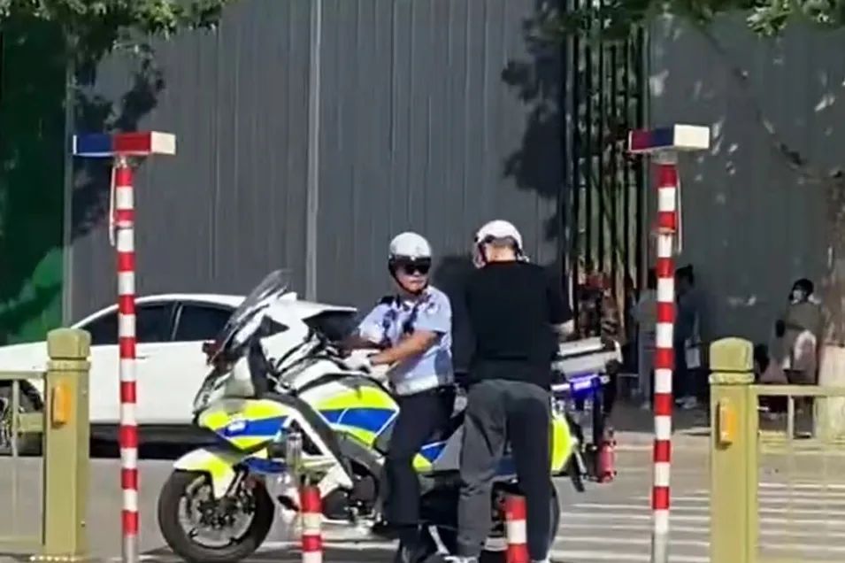 【你追梦 我护航】“高考”加油!运城加油! 【你追梦 我护航】“高考”加油!运城加油!