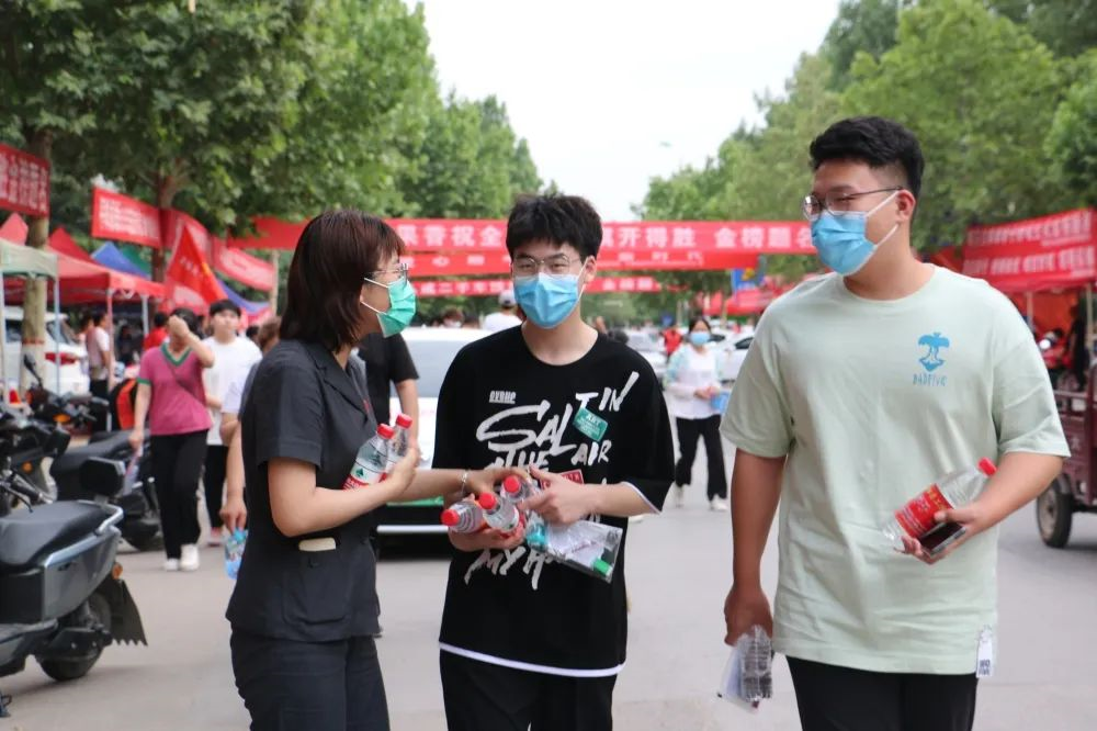 【你追梦 我护航】“高考”加油!运城加油! 【你追梦 我护航】“高考”加油!运城加油!